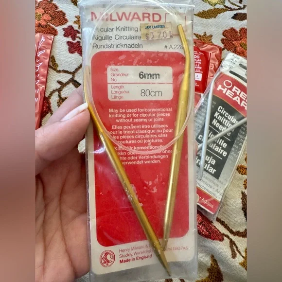 Circular Knitting Needles - Red - Picture 4 of 7